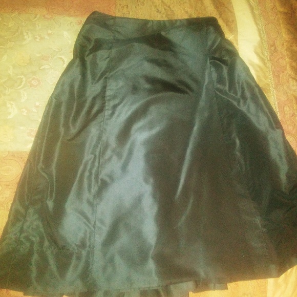 AKRIS SILK SKIRT - Picture 6 of 6